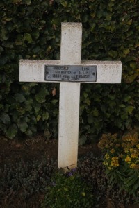 Aubigny Communal Cemetery Extension - Trochet, Leon